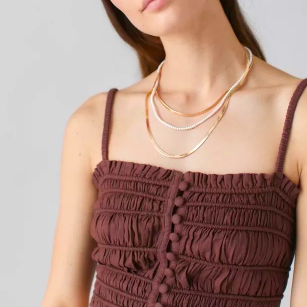 NWT Urban Outfitters Chelsea Linen Blend Ruched Crop Top in Chocolate Brown